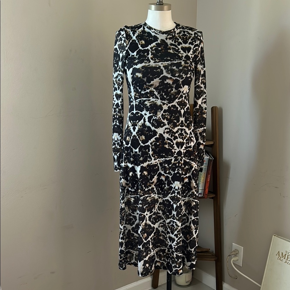 Topshop Black and White Sheath Dress with Long Sleeves size 6